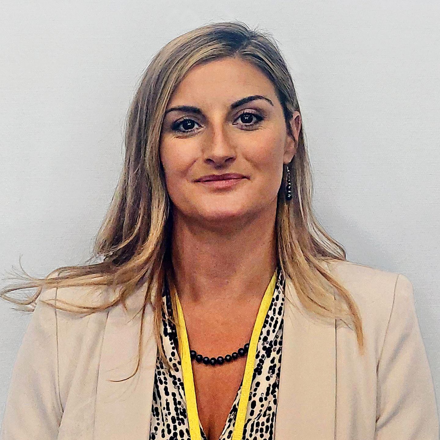 Ein Porträt von Pamela Hourigan, Senior Team Leader Collections bei Hertz